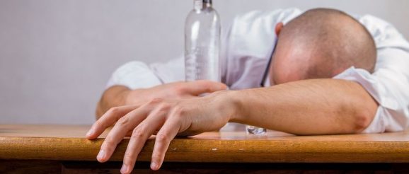 alcolismo-come-riconoscerlo alcolismo-come-riconoscerlo